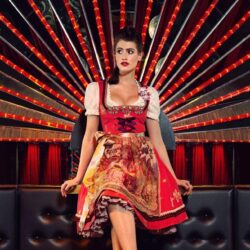 Dirndl bezaubern mit hochwertigen Details